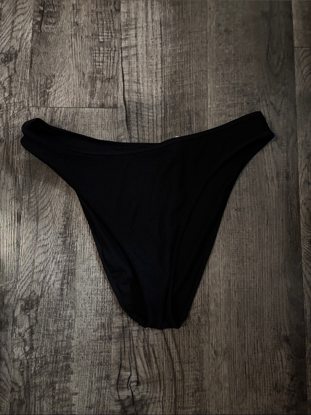 Abercrombie & Fitch High-Leg Cheeky Bikini Bottoms - Black - Size Large